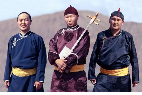 Alash Ensemble, Tuvan throat singing masters 